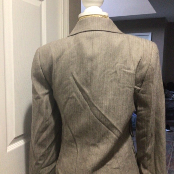 blazer - Picture 3 of 5